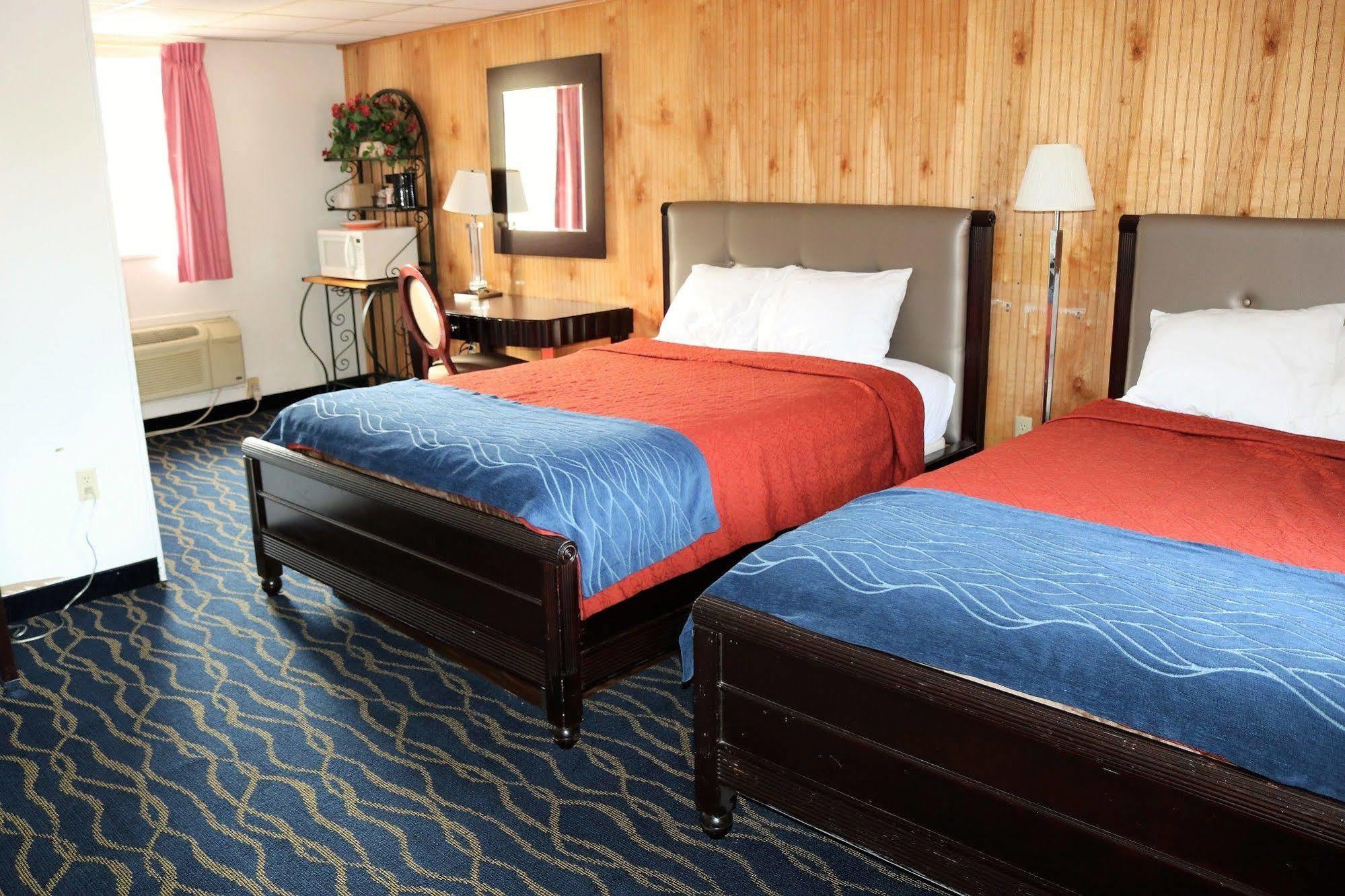 Rodeway Inn Harlan Εξωτερικό φωτογραφία