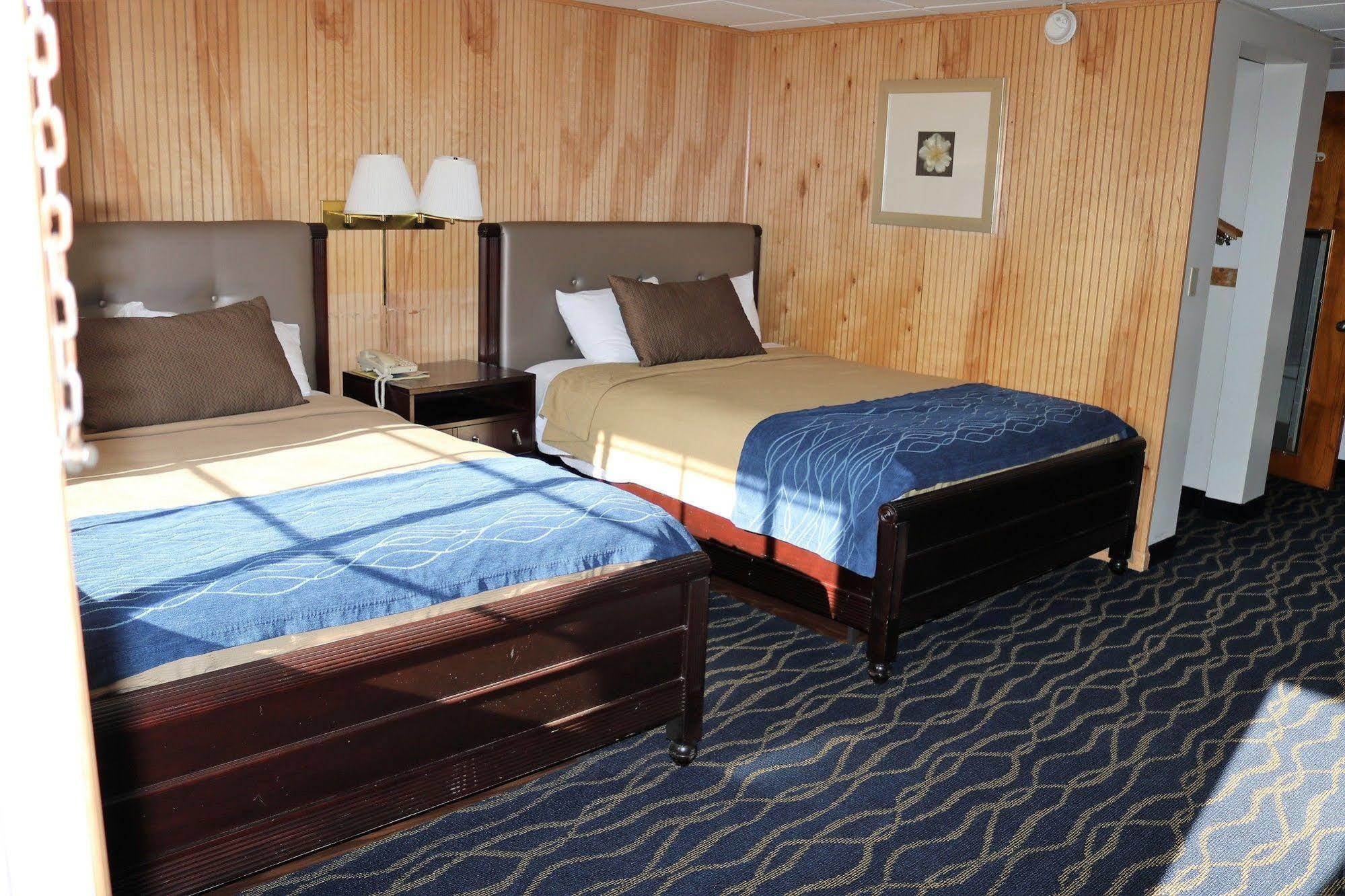 Rodeway Inn Harlan Εξωτερικό φωτογραφία