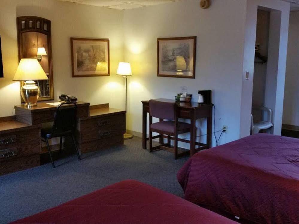 Rodeway Inn Harlan Εξωτερικό φωτογραφία